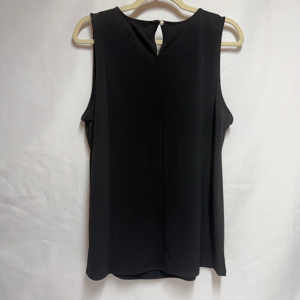 Zenana Black Sleeveless Pleated Neck Keyhole Back Blouse Top Womens 1X Office - Picture 4 of 8